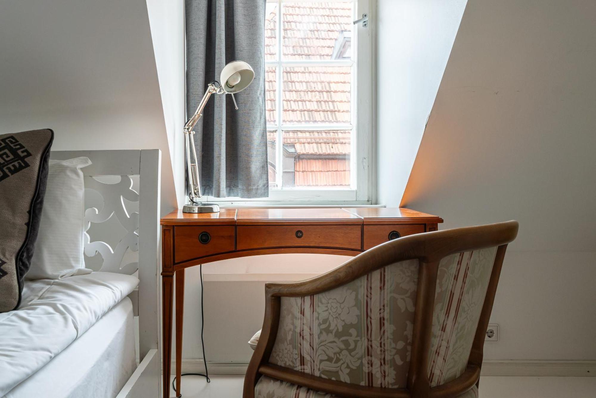 Old Town - Vana Turg Apartment Tallinn Exteriör bild